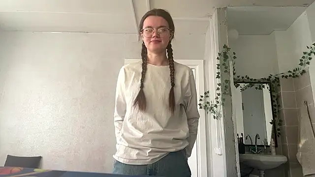 Snapshot of DedraOdneal chatting on March 4, 2026, 2:56 pm DedraOdneal online show from March 4, 2026, 2:56 pm