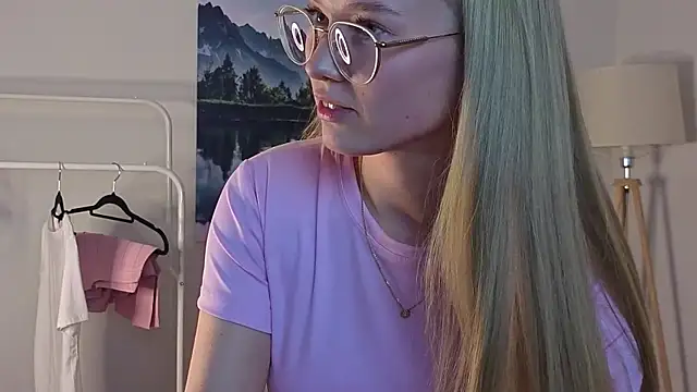 RethaSteimer online show from March 3, 2026, 10:43 am