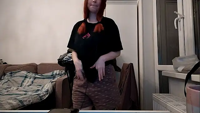 Snapshot of velyraxis chatting on March 1, 2026, 7:49 pm velyraxis online show from March 1, 2026, 7:49 pm