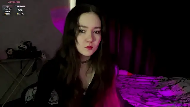 TecnaSanzz online show from April 18, 2026, 9:57 am