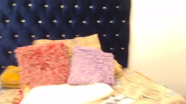 Snapshot of TokyoXXX chatting on July 16, 2026, 8:26 pm TokyoXXX online show from July 16, 2026, 8:26 pm