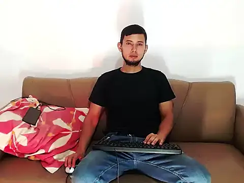 Braxel93 online show from March 5, 2026, 2:40 am