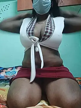 Snapshot of Reya_tamil chatting on July 4, 2026, 8:42 am Reya tamil online show from July 4, 2026, 8:42 am