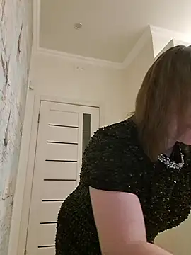 LaraHarper online show from March 30, 2026, 9:05 pm