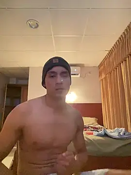 fernandin 19 online show from May 5, 2026, 5:48 am