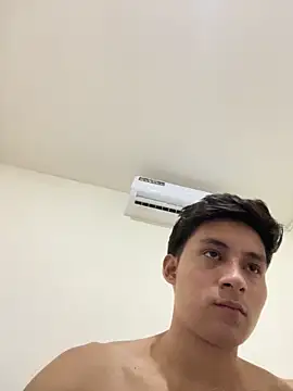 fernandin 19 online show from May 6, 2026, 5:14 am