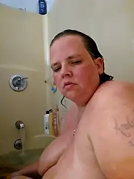 Purplesparkle1 online show from April 9, 2026, 2:33 am