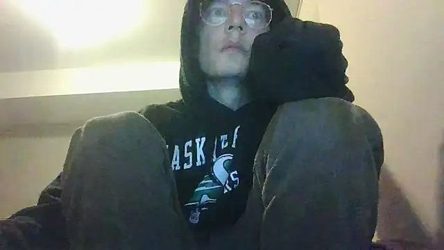 KinkyKittyBoy online show from March 17, 2026, 1:10 am