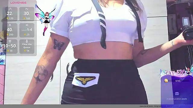 stefanyqueen69 online show from March 18, 2026, 1:36 pm