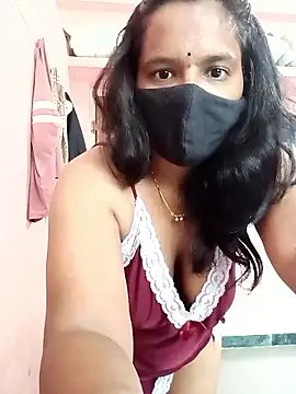 Miss-Dolly07 online show from June 14, 2026, 5:31 am