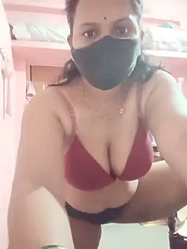 Miss-Dolly07 online show from June 14, 2026, 6:32 pm