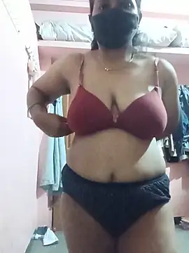 Miss-Dolly07 online show from June 20, 2026, 5:27 pm