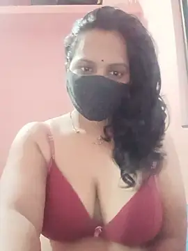Miss-Dolly07 online show from July 2, 2026, 12:44 pm