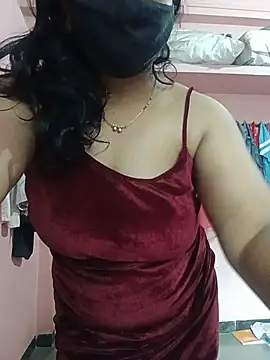 Miss-Dolly07 online show from July 5, 2026, 5:47 am