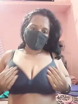 Miss-Dolly07 online show from July 16, 2026, 1:28 pm