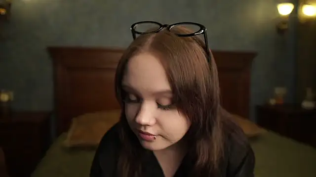 LeahAllsop online show from March 20, 2026, 3:00 am