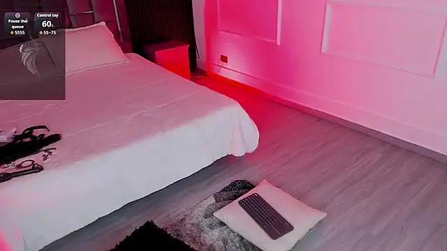 Eirynraven online show from March 26, 2026, 1:49 pm