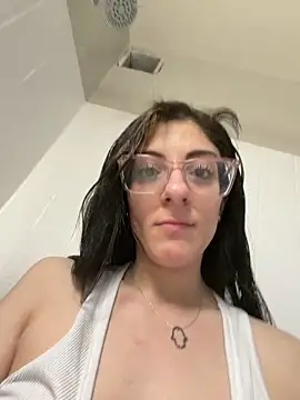 Mariyyumyums online show from May 18, 2026, 8:09 am