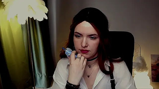 AliceSmite online show from May 12, 2026, 11:29 am