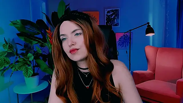 AliceSmite online show from May 13, 2026, 11:51 am