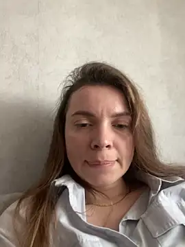 Luna2547 online show from March 14, 2026, 2:22 pm