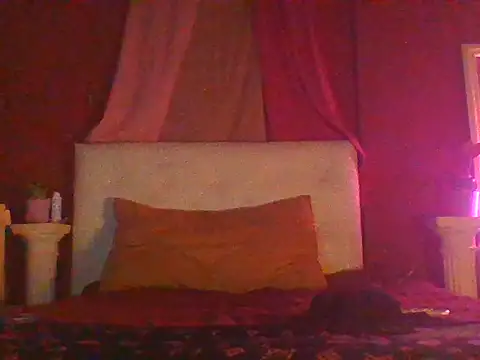 Snapshot of Jime_Love7777 chatting on May 24, 2026, 12:37 am Jime Love7777 online show from May 24, 2026, 12:37 am