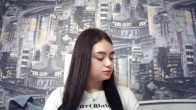 EvaGoldies online show from March 18, 2026, 4:21 pm