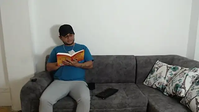 sex house47 online show from March 5, 2026, 5:20 pm