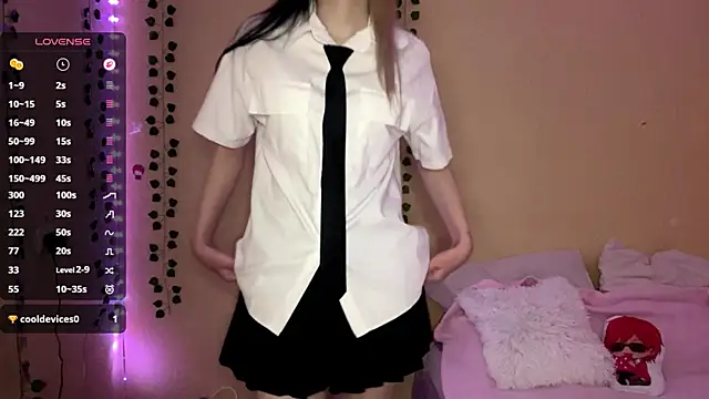 waumeoww online show from April 14, 2026, 4:24 pm