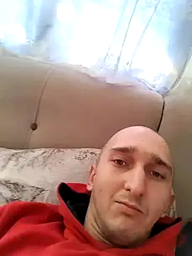 Snapshot of Mahmaze chatting on March 8, 2026, 2:43 pm Mahmaze online show from March 8, 2026, 2:43 pm