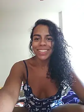 Snapshot of daniellels91 chatting on June 3, 2026, 3:28 pm daniellels91 online show from June 3, 2026, 3:28 pm