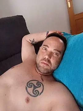 Pelusanchez online show from May 25, 2026, 5:08 pm