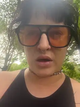 Xlilli69X online show from April 22, 2026, 11:01 am