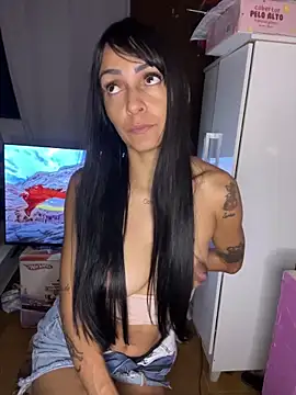 coelhinha66 online show from March 4, 2026, 7:36 am