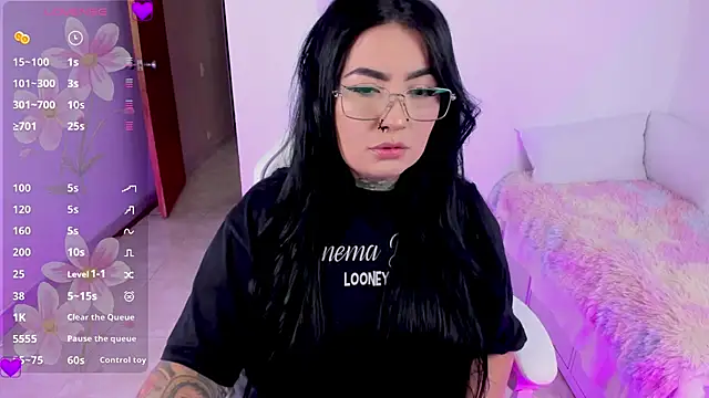 Snapshot of heeyy_kitty chatting on July 11, 2026, 5:59 pm heeyy kitty online show from July 11, 2026, 5:59 pm