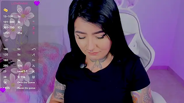 Snapshot of heeyy_kitty chatting on July 28, 2026, 8:52 pm heeyy kitty online show from July 28, 2026, 8:52 pm