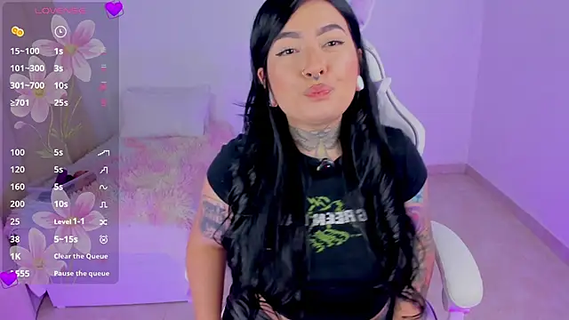 Snapshot of heeyy_kitty chatting on July 31, 2026, 10:20 pm heeyy kitty online show from July 31, 2026, 10:20 pm
