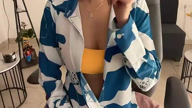 Snapshot of Grema_sexy1 chatting on March 3, 2026, 8:04 pm Grema sexy1 online show from March 3, 2026, 8:04 pm