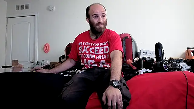 Snapshot of CirclingClass chatting on October 4, 2025, 11:14 pm CirclingClass online show from October 4, 2025, 11:14 pm