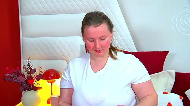 MelodyMoores online show from March 25, 2026, 6:30 am