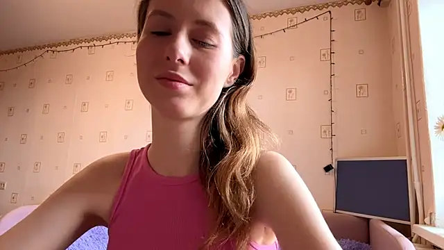 Snapshot of AlesiaGurevich chatting on July 7, 2026, 7:45 am AlesiaGurevich online show from July 7, 2026, 7:45 am