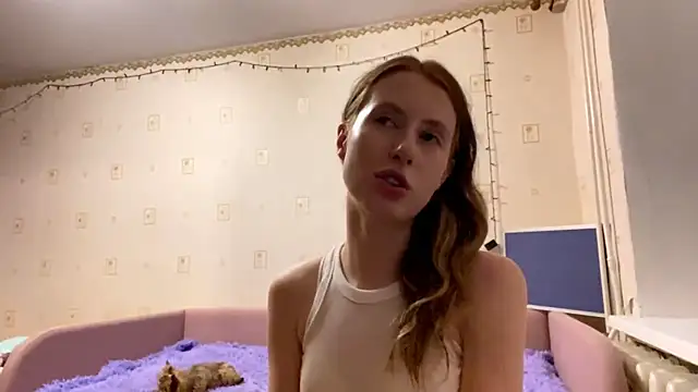 Snapshot of AlesiaGurevich chatting on August 6, 2026, 12:23 am AlesiaGurevich online show from August 6, 2026, 12:23 am