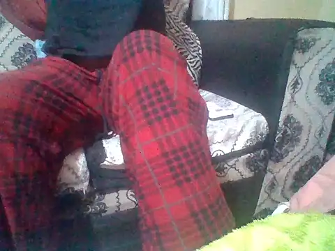 Sexyaryaa online show from April 21, 2026, 3:17 pm