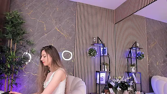 Velvet Spell online show from March 12, 2026, 4:40 am