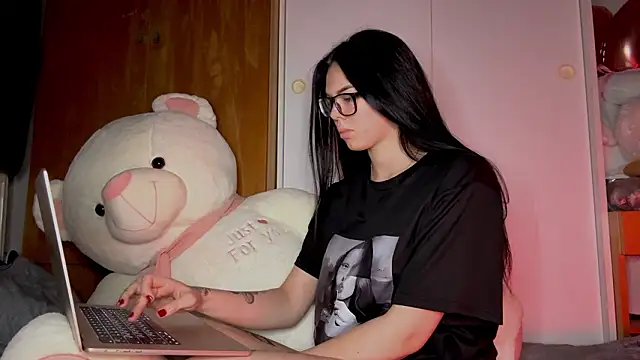 FloppingPrimary online show from March 17, 2026, 11:41 pm