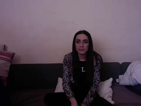 chiara-mario online show from March 20, 2026, 11:04 am