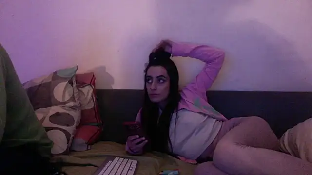 chiara-mario online show from April 11, 2026, 9:08 pm