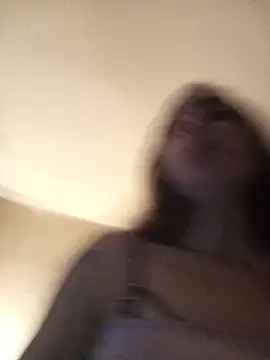 chiara-mario online show from June 1, 2026, 7:04 pm