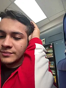 OliverTabordaa online show from March 30, 2026, 5:47 pm