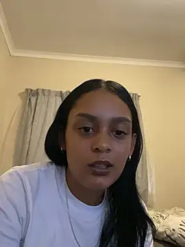 Piper-23XOX online show from March 4, 2026, 5:08 pm